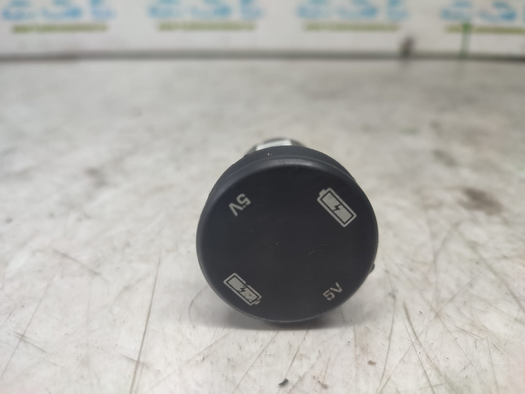 Port usb FK72-19010-AB Land Rover Discovery 5 [2016 - 2022]