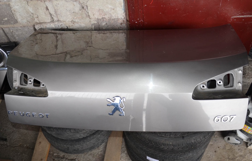 Portbagaj gol neechipat Peugeot 607 1999~~2004