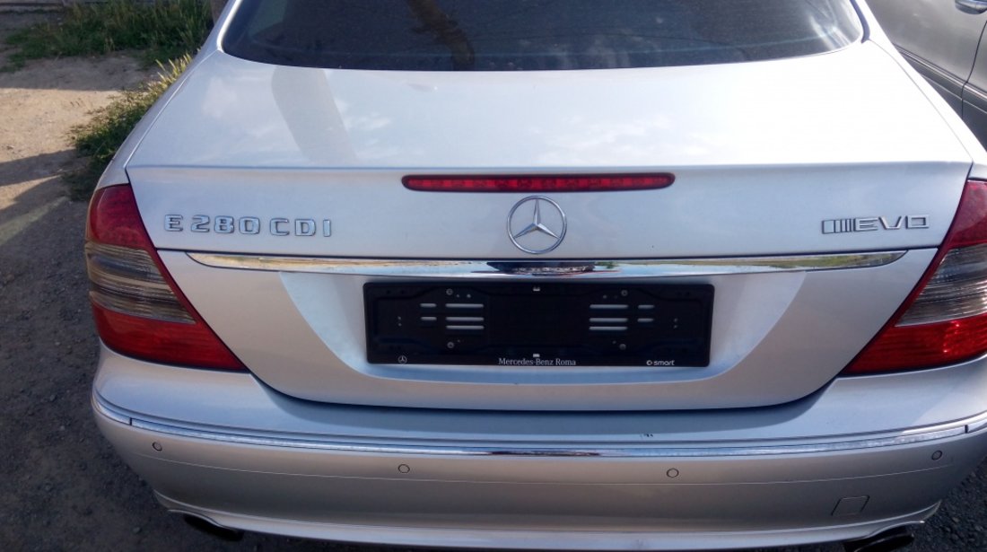 Portbagaj mercedes E280 cdi w211