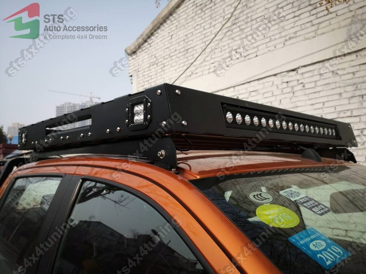 PORTBAGAJ PLAFON HEAVY DUTY+LED PROIECTIARE TOYOTA HILUX REVO 2016-2019 [V5]