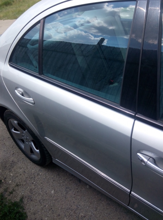 Portiera dreapta spate mercedes e220 e270 e320 w211