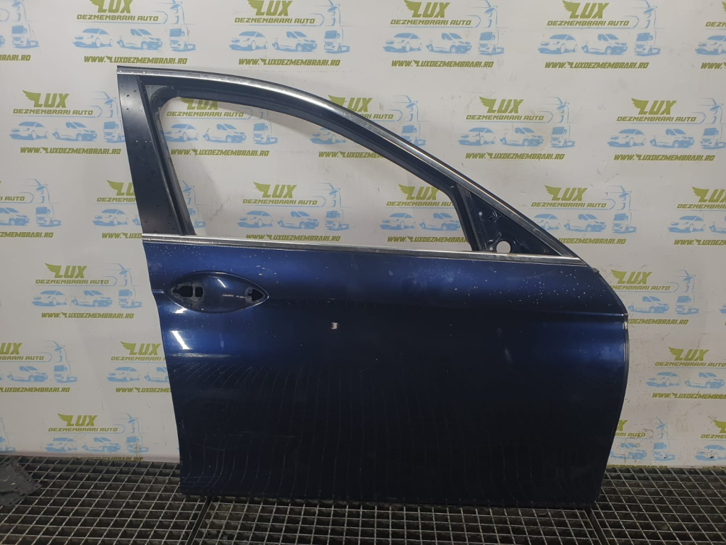 Portiera usa dreapta fata BMW Seria 5 F11 [2009 - 2013] 535i 3.0 benzina N55B30A