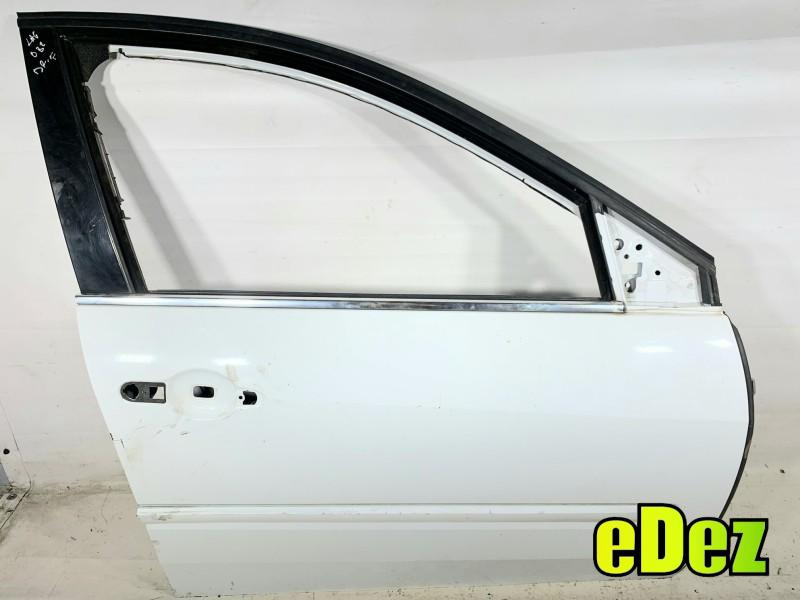 Portiera usa dreapta fata culoare alba Renault Laguna 3 facelift (2010-2013)