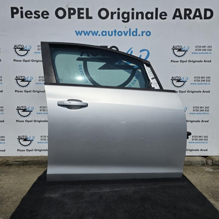 Portiera usa dreapta fata Opel Astra J Facelift 2012-2018