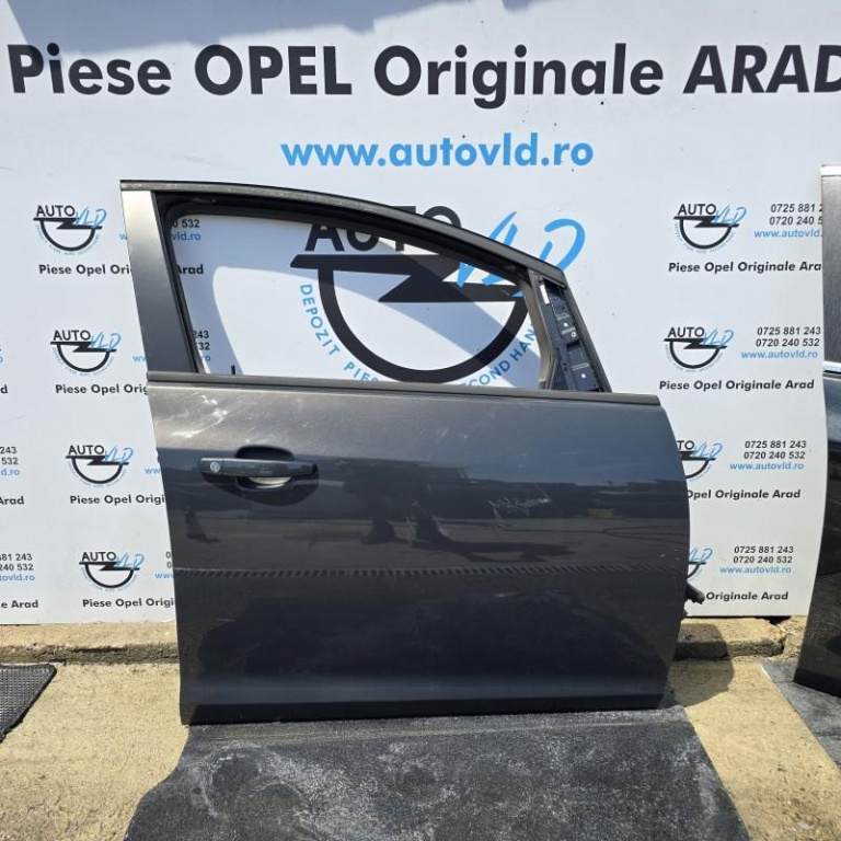 Portiera usa dreapta fata Opel Astra J Facelift 2012-2018