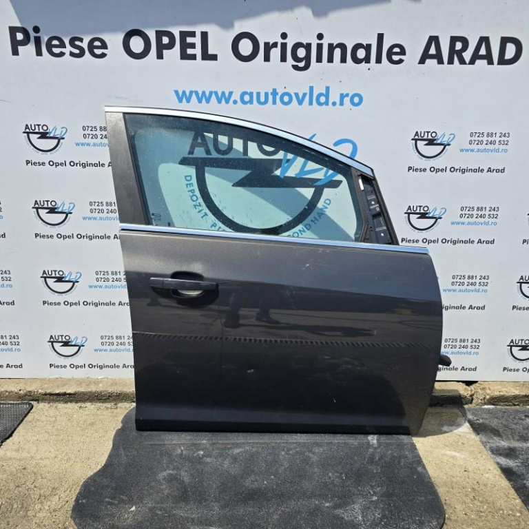Portiera usa dreapta fata Opel Astra J Facelift 2012-2018