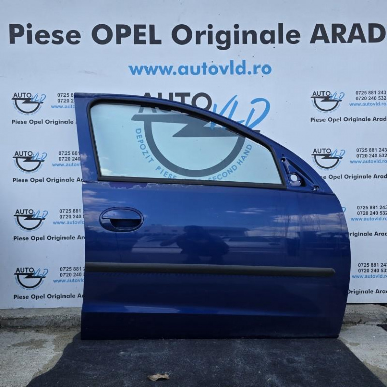 Portiera usa dreapta fata Opel Corsa C facelift 2003-2006