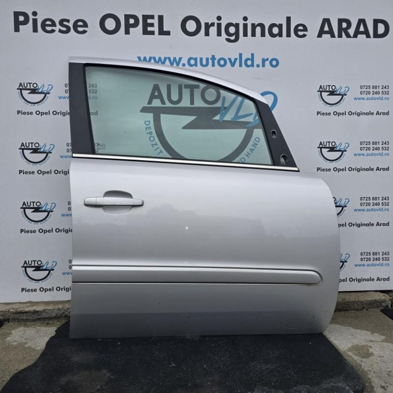 Portiera usa dreapta fata Opel Zafira B 2005-2014