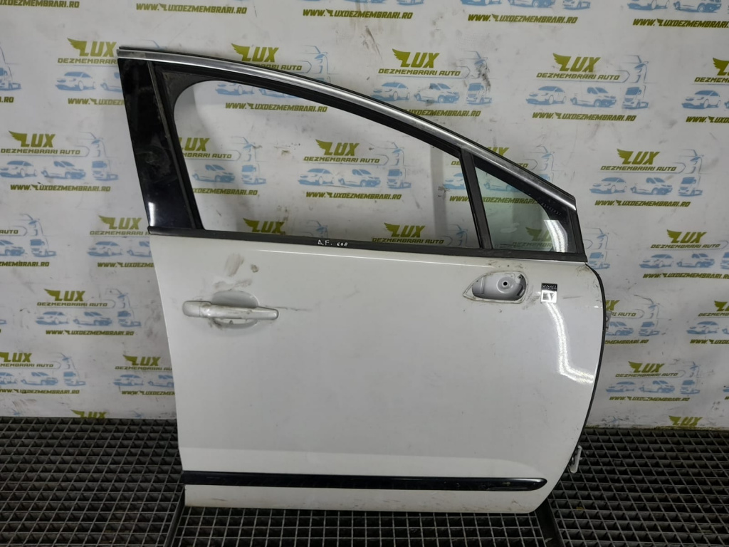 Portiera usa dreapta fata Peugeot 3008 [facelift] [2013 - 2016] 2.0 hdi Hybrid RHC (RH02)
