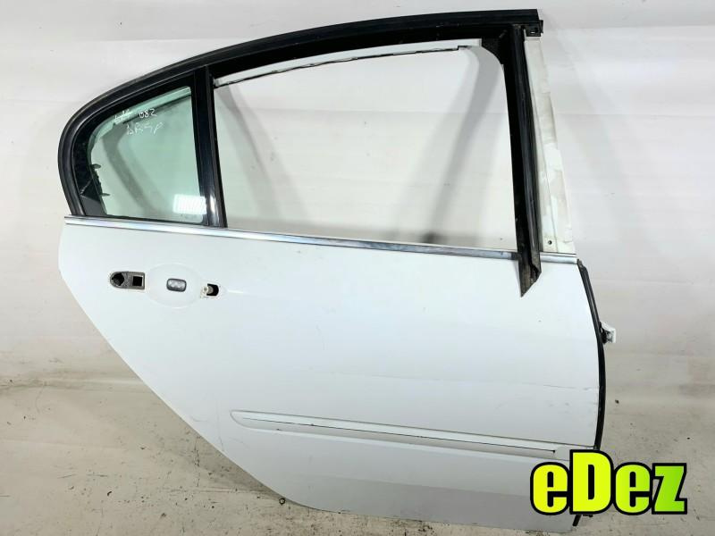 Portiera usa dreapta spate culoare alba Renault Laguna 3 (2007-2010)
