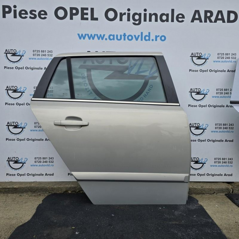 Portiera usa dreapta spate Opel Astra H facelift 2007-2010