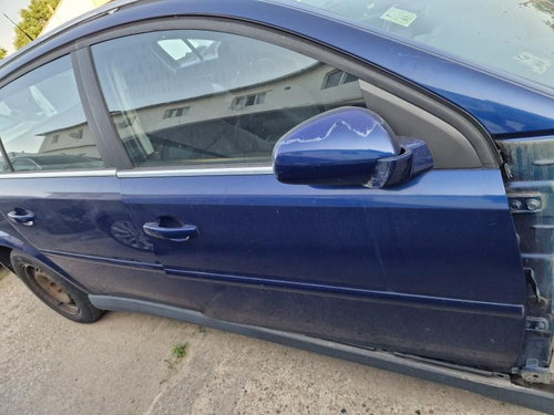 Portiera usa fata dreapta Opel Vectra C facelift 2005-2009