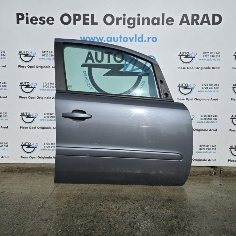 Portiera usa fata dreapta Opel Zafira B 2005-2014
