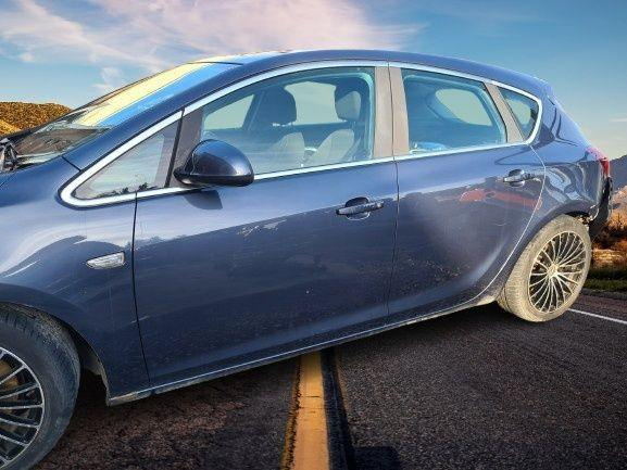 Portiera Usa fata spate stanga dreapta Opel Astra J Facelift 2012-2018