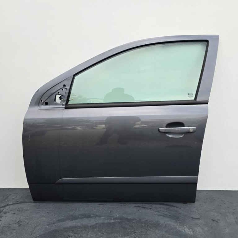 Portiera usa fata stanga Opel Astra H facelift 2007-2010