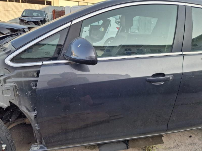 Portiera usa fata stanga Opel Astra J 2009-2012