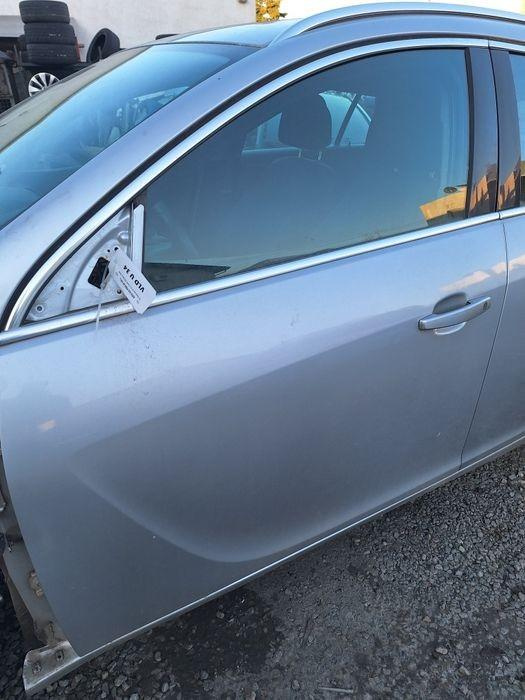 Portiera Usa fata stanga Opel Insignia A 2008-2013