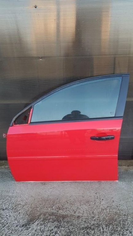 Portiera Usa fata stanga Opel Signum facelift 2005-2008