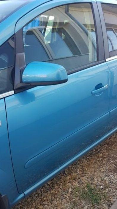 Portiera Usa fata stanga Opel Zafira B Facelift 2008-2014