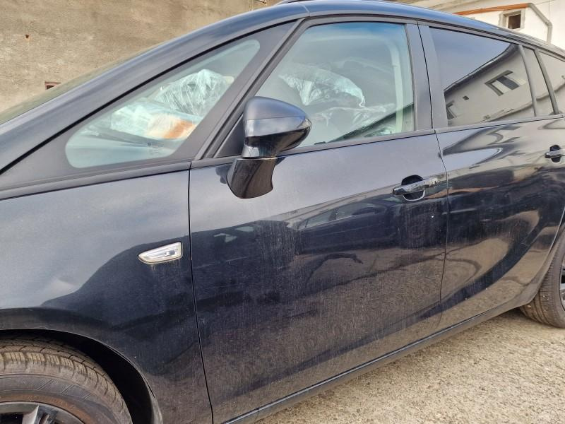 Portiera usa fata stanga Opel Zafira C 2011->