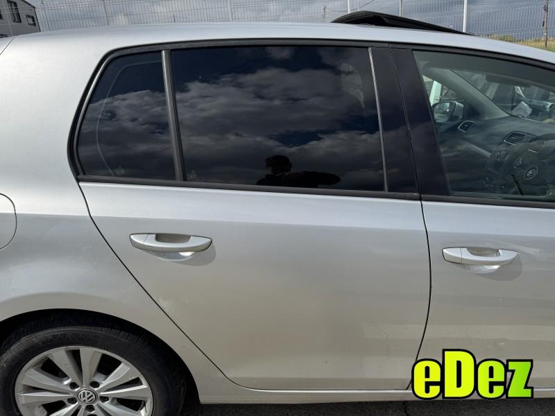 Portiera usa spate dreapta culoare argintie - la7w Volkswagen Golf 6 (2008-2013)