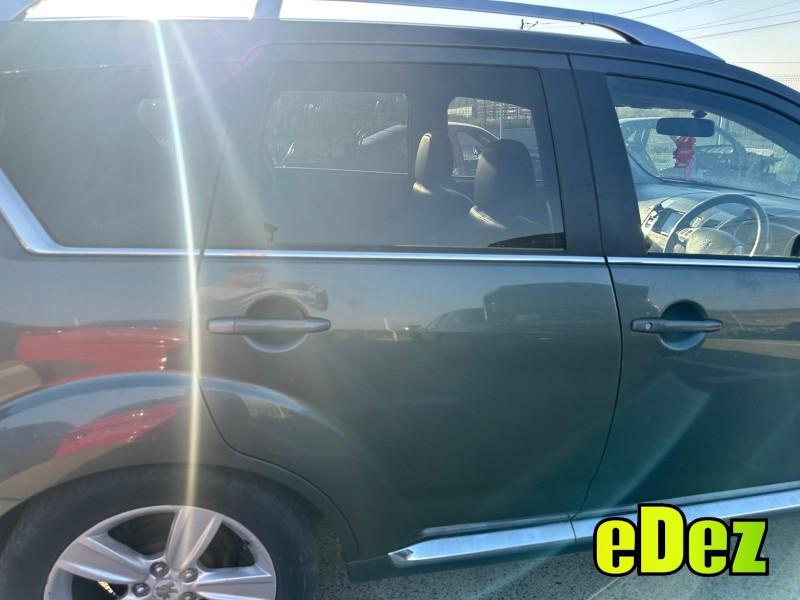Portiera usa spate dreapta culoare gri Citroen C-Crosser (2007->) [EP_]