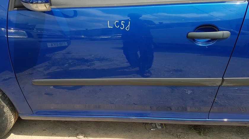 Portiera / Usa Stanga Fata VW Golf 5 Hatchback cod culoare LC5J