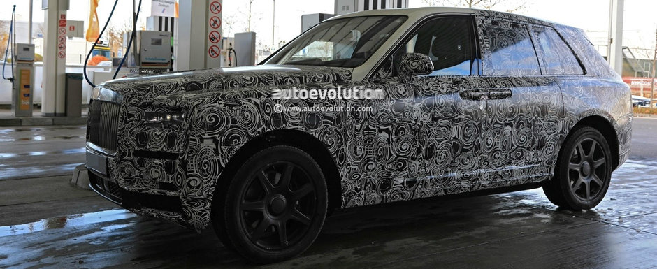 Potentialii clienti il vor cunoaste inaintea tuturor. Cand se lanseaza primul SUV din istoria Rolls-Royce Potentialii clienti il vor cunoaste inaintea tuturor. Cand se lanseaza primul SUV din istoria Rolls-Royce