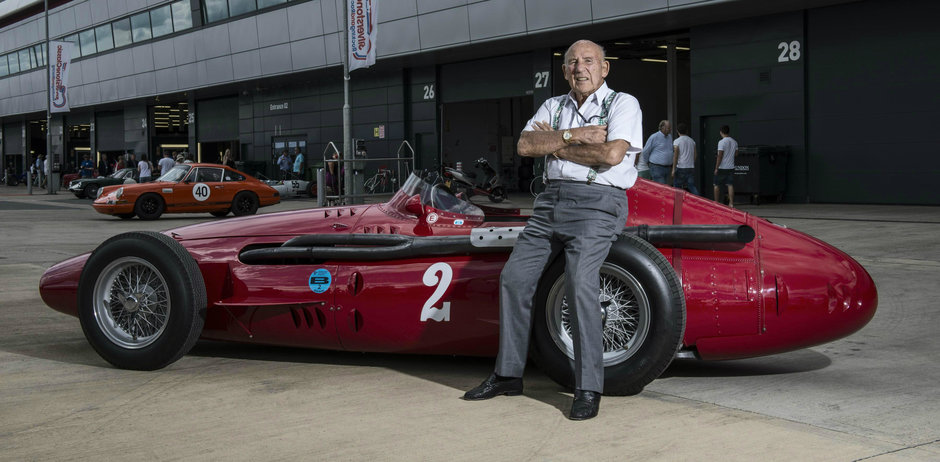 Povestea eternitatii si a pilotului absolut de Formula 1: Sir Stirling Moss