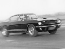 Povestea unei legende: Carroll Shelby, 1923 - 2012