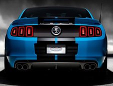 Povestea unei legende: Carroll Shelby, 1923 - 2012