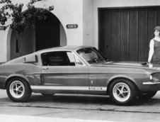 Povestea unei legende: Carroll Shelby, 1923 - 2012