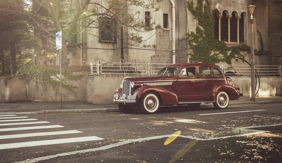 Povestea unui Buick 40 Special din 1938 care circula in Romania