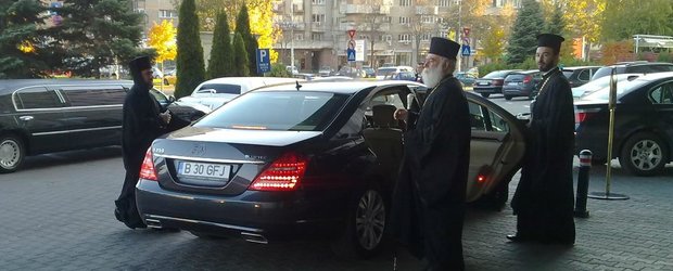 Poza zilei: credinta cere doar ce-i mai bun - Mercedes S-Class