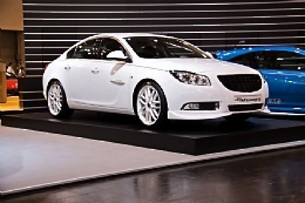 Poze de la Essen Motor Show cu Steinmetz Opel Insignia Poze de la Essen Motor Show cu Steinmetz Opel Insignia