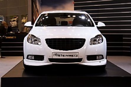Poze de la Essen Motor Show cu Steinmetz Opel Insignia Poze de la Essen Motor Show cu Steinmetz Opel Insignia