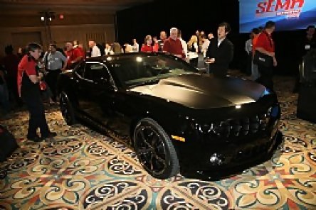 Poze de la SEMA cu Chevrolet Camaro Black Poze de la SEMA cu Chevrolet Camaro Black