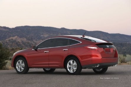 Poze noi cu Honda Accord CrossTour