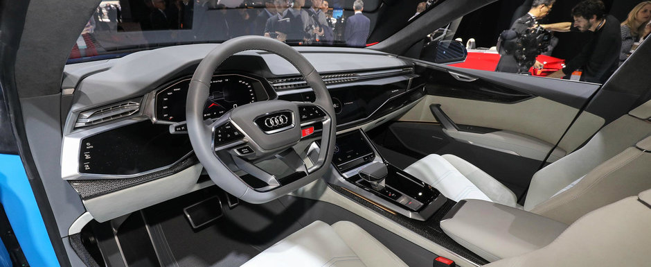 POZE REALE cu Audi Q8 Concept, masina care anunta un rival pentru BMW X6