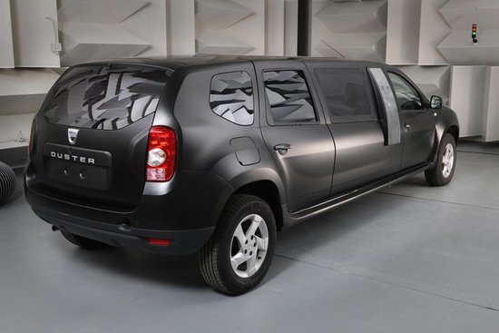 POZE REALE! Dacia Duster limuzina - un proiect unicat