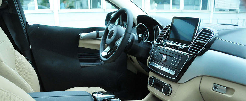 POZE SPION: ASA va arata interiorul noului Mercedes MLC! POZE SPION: ASA va arata interiorul noului Mercedes MLC!