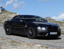 Poze spion: Bentley Continental GTC Speed 2012 surprins in Alpi