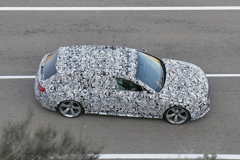 Poze spion cu Audi RS4 Avant Poze spion cu Audi RS4 Avant