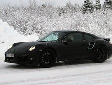 Poze spion cu Porsche 911 Turbo 2013