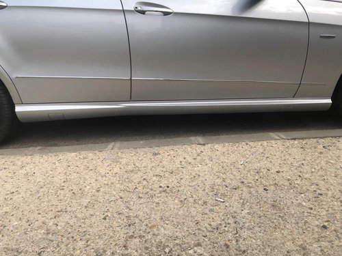 Prag dreapta AMG Mercedes E Class W212 2009-2013