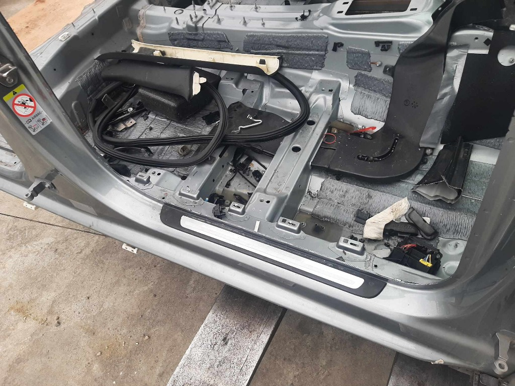 Prag dreapta audi a6 c7 4g 2013