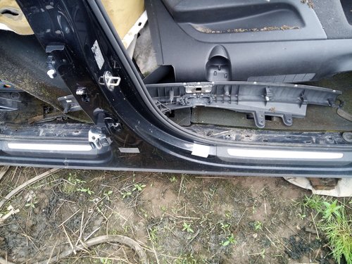 PRAG DREAPTA AUDI Q7 Q7 - - (2006 2010)
