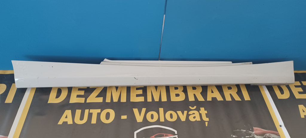 Prag dreapta BMW Seria 1 (2004-2011) [E81, E87] 1.6 Benzina 2010, COUPE