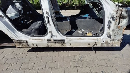 PRAG DREAPTA BMW SERIA 1 E 87 - - (2007 2011)