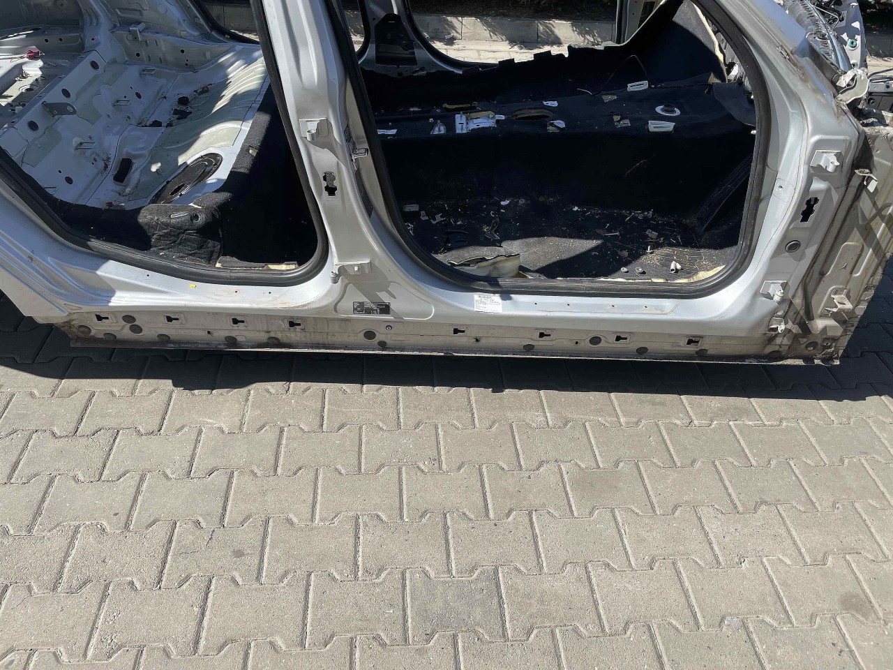 PRAG DREAPTA BMW SERIA 3 F 30 SERIA 3 F 30 - - (2011 2018)